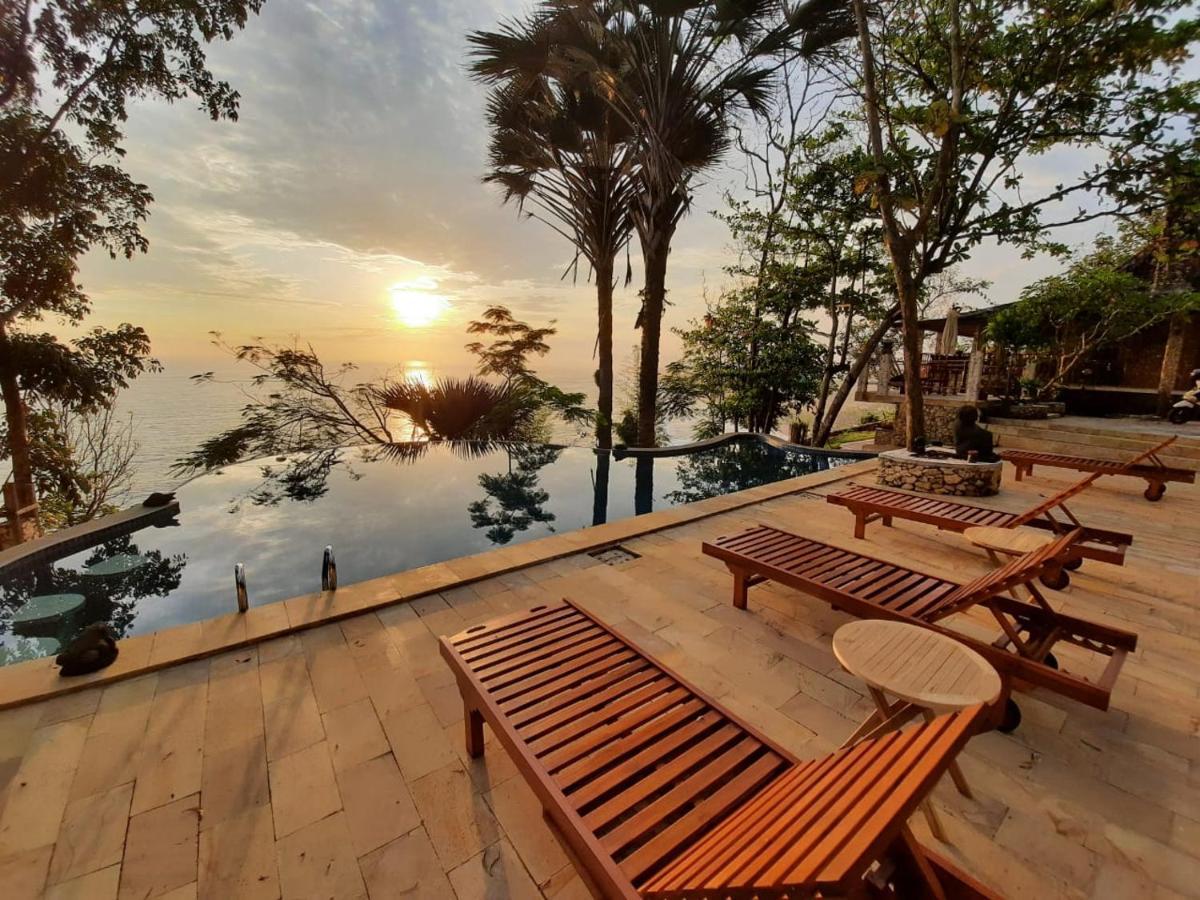 Edge Resort, Yogyakarta パラントゥリティス エクステリア 写真
