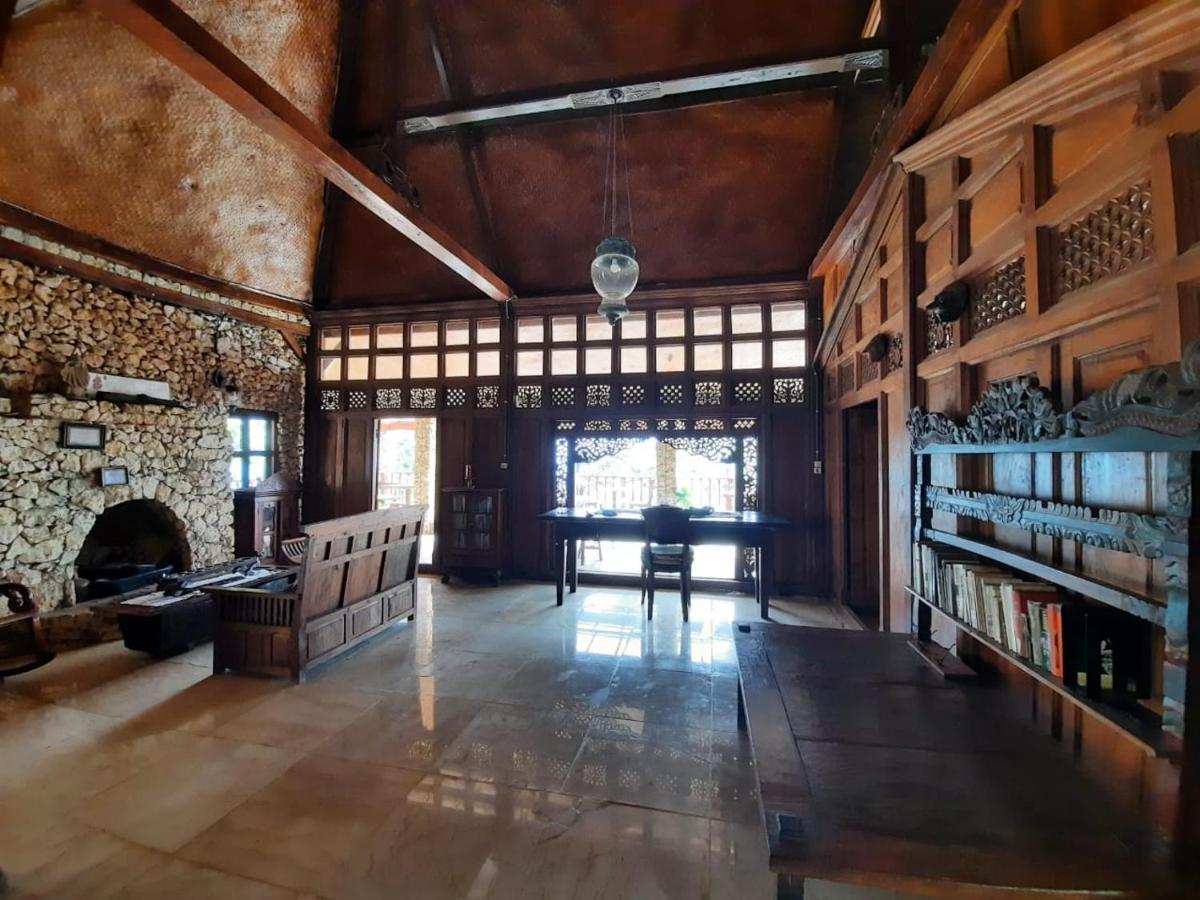 Edge Resort, Yogyakarta パラントゥリティス エクステリア 写真