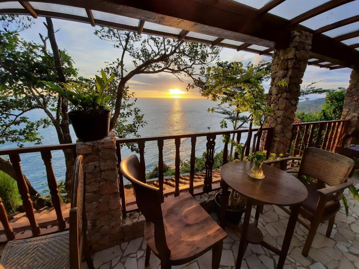 Edge Resort, Yogyakarta パラントゥリティス エクステリア 写真