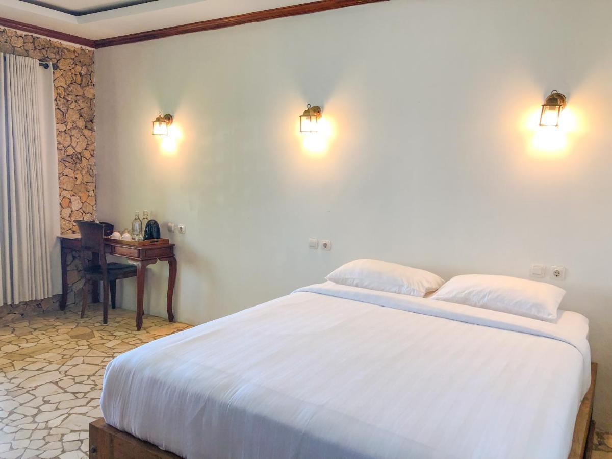 Edge Resort, Yogyakarta パラントゥリティス エクステリア 写真